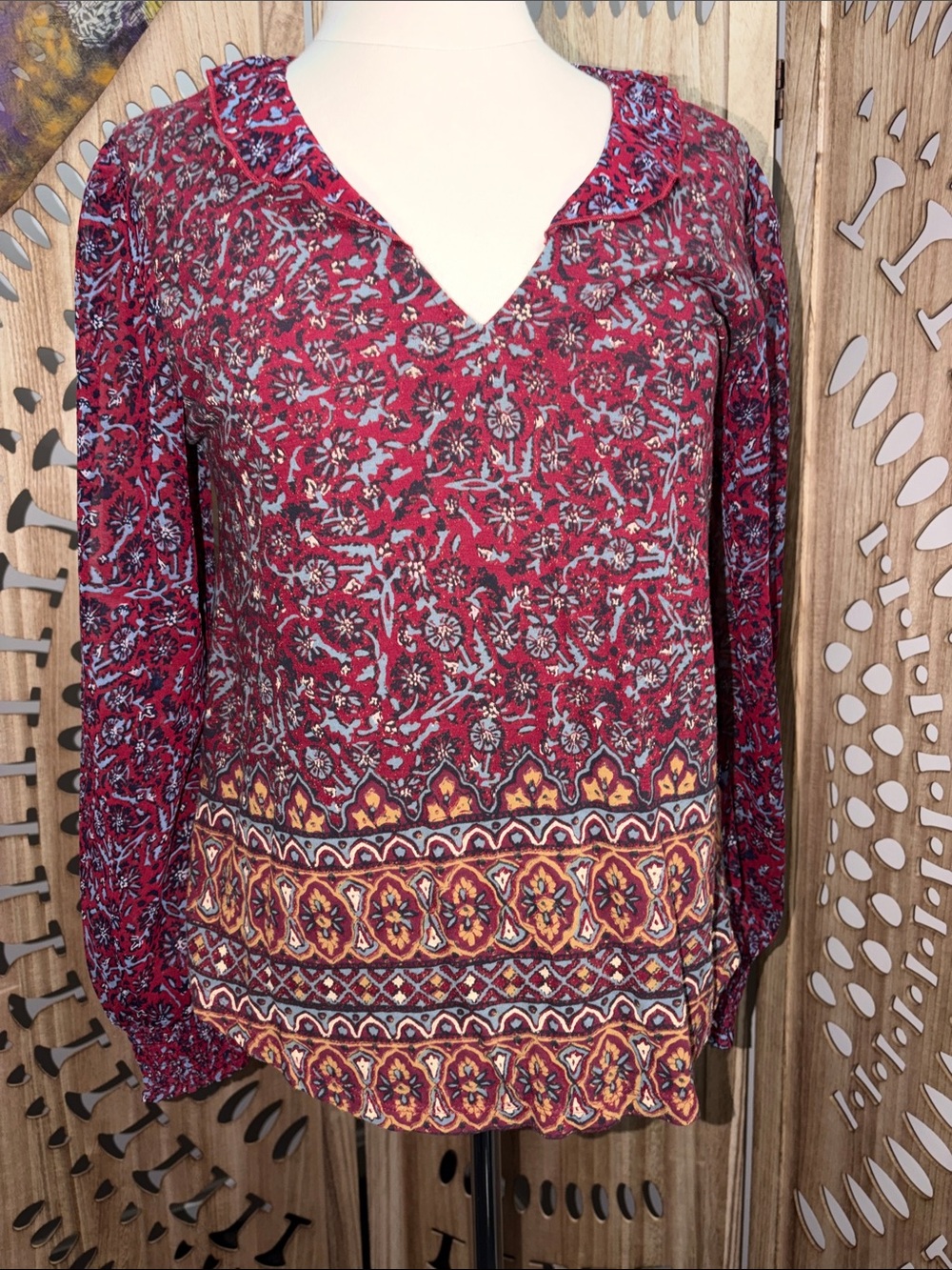 LUCKY BRAND / sheer sleeves, ruffle collar v-neck top / Medium